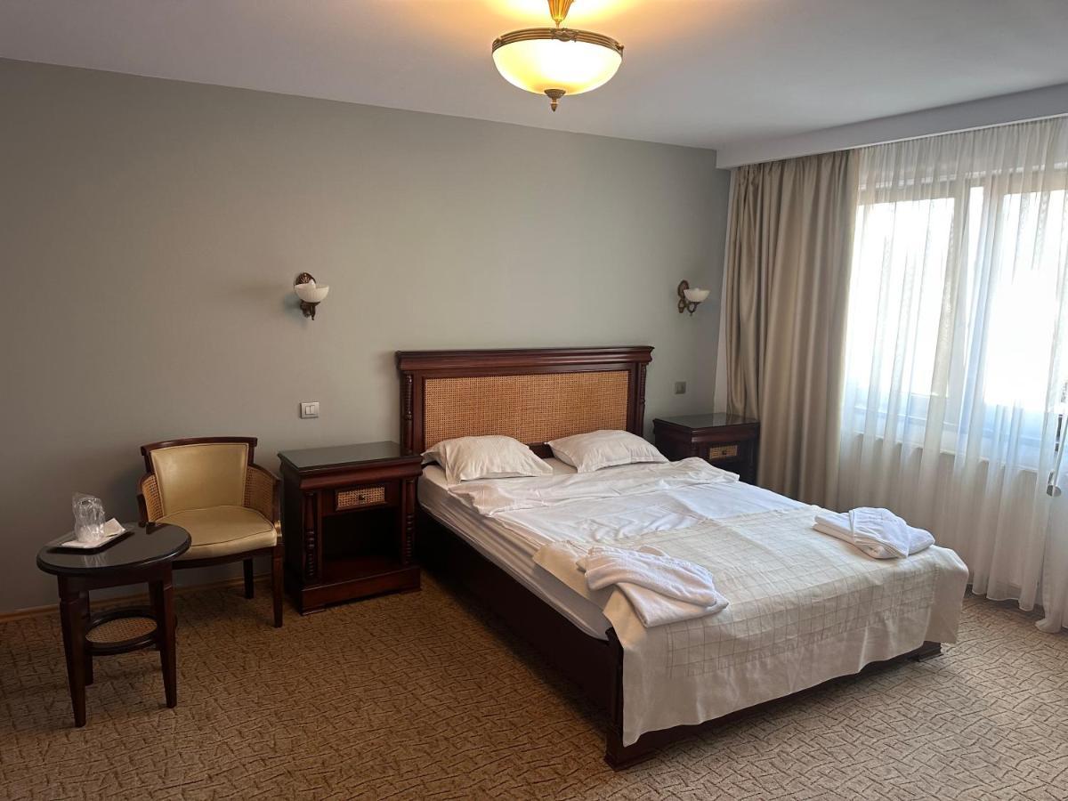 Hotel Bliss Bucharest Exterior photo