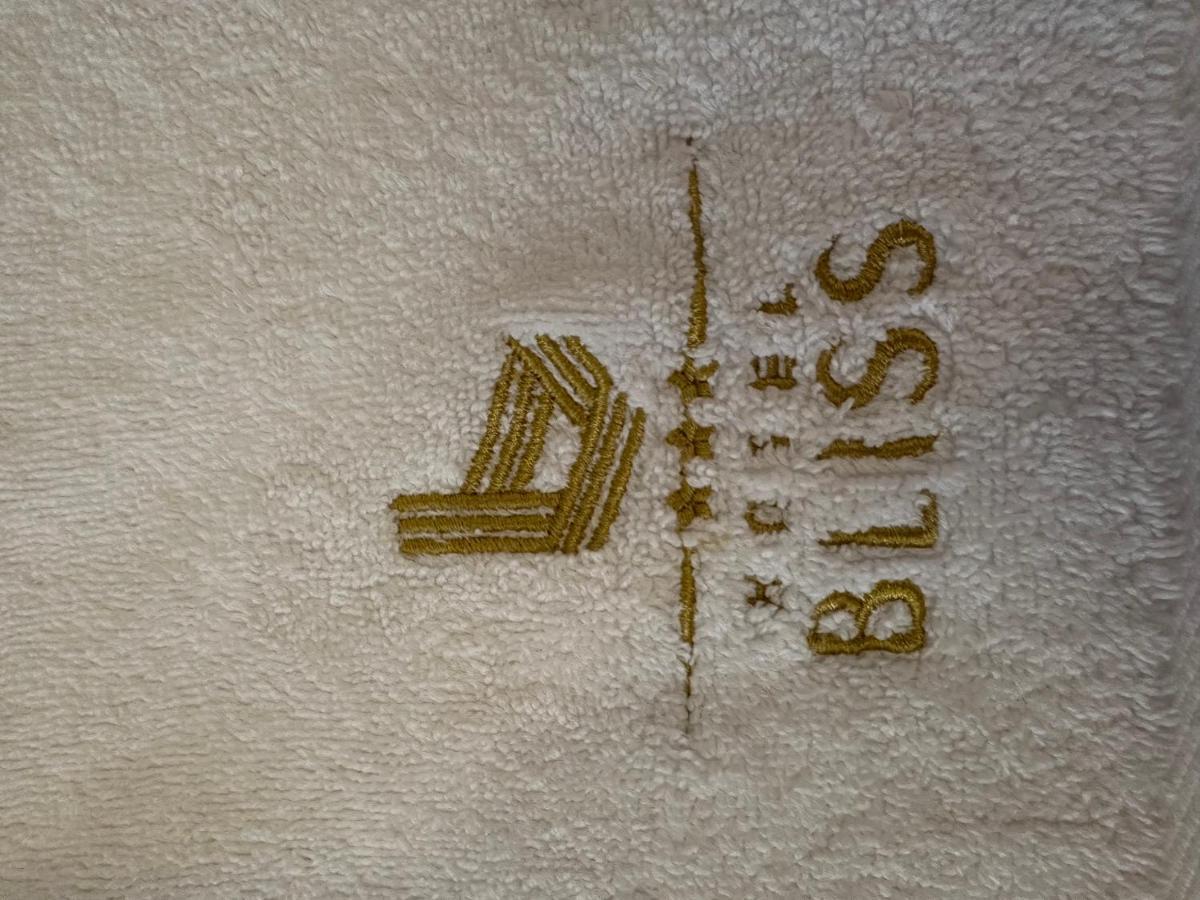 Hotel Bliss Bucharest Exterior photo